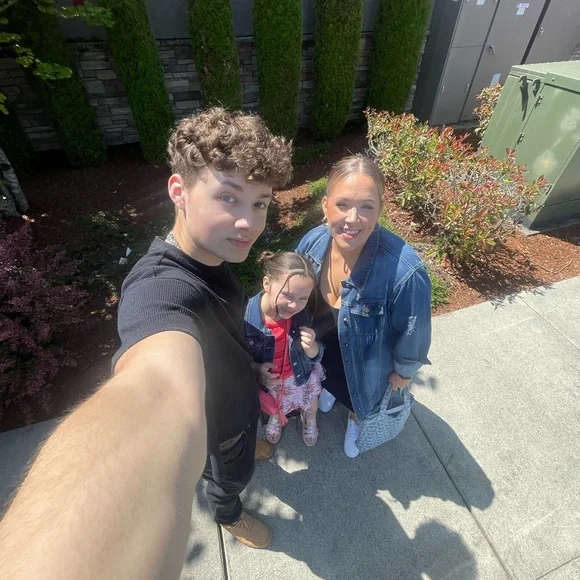 💗Queen- come hereeee💗 - Picture 6 of 16